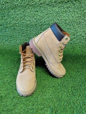 Junior Timberland Boots Waterproof 6 Inch Premium Size 6 Unisex